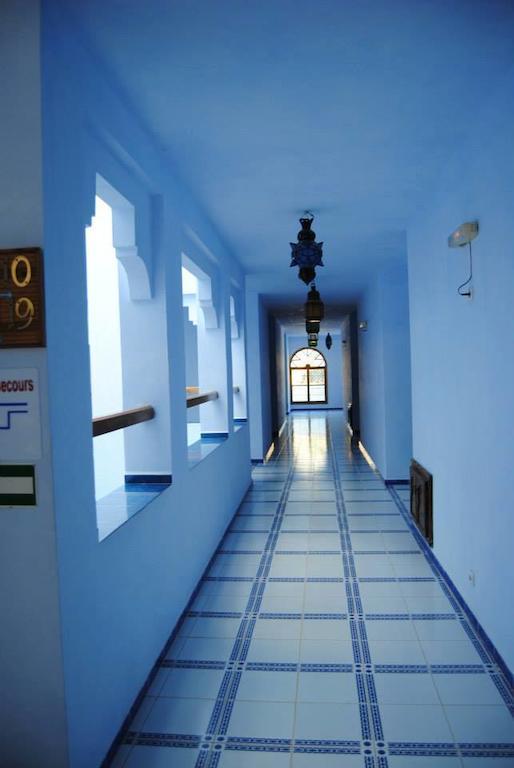 Hotel Loubar เชฟชาอูน ภายนอก รูปภาพ