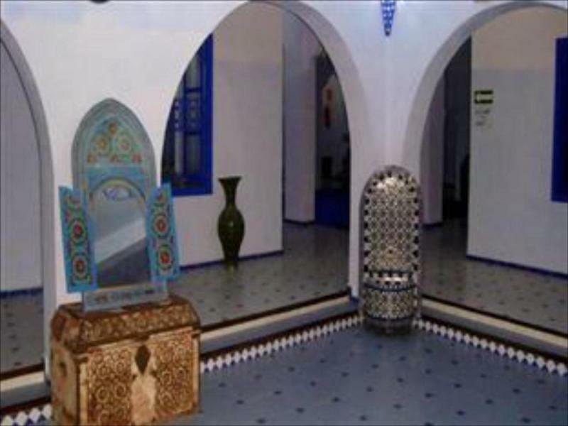 Hotel Loubar เชฟชาอูน ภายนอก รูปภาพ