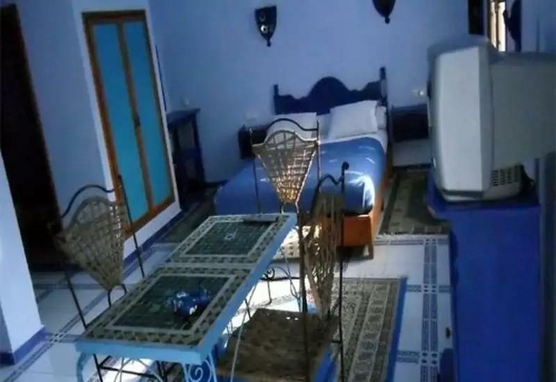 Hotel Loubar เชฟชาอูน ภายนอก รูปภาพ